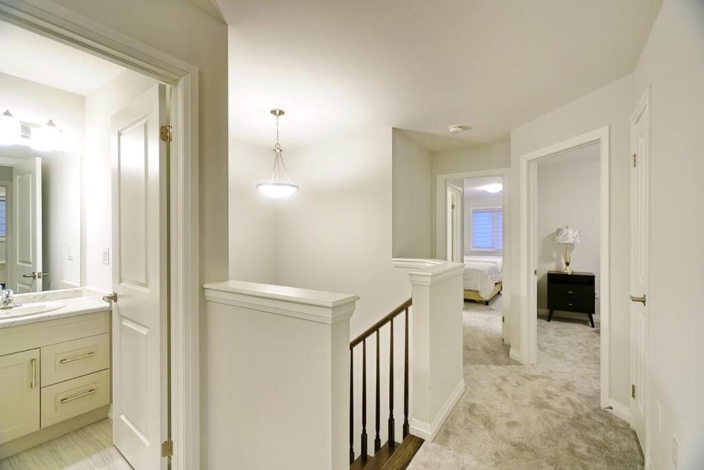 Beautiful And Unique Home In Niagara Luaran gambar